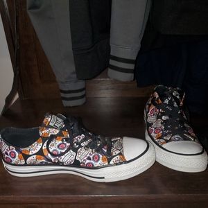 Womens Sugar Skull Converse